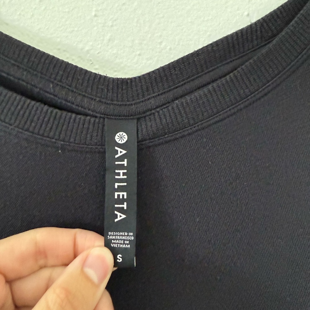 Athleta Threadlight Asymmetrical Relaxed Long Sle… - image 7